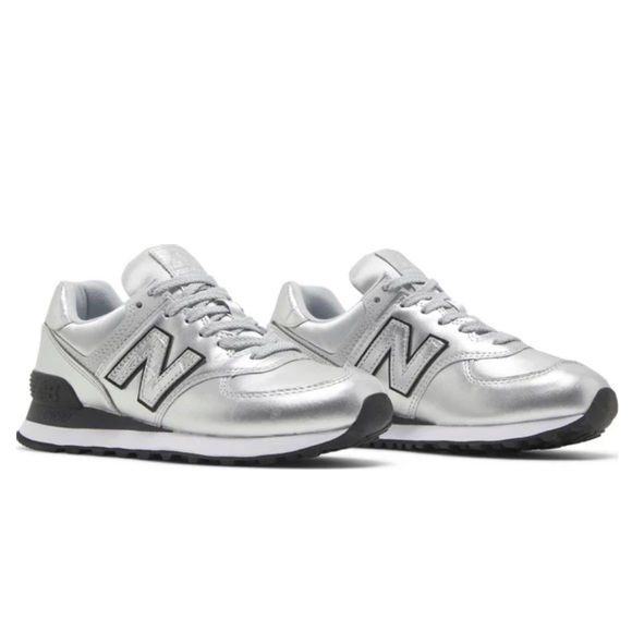 Silver New balance model 574 size 6.5 - Picture 1 of 8